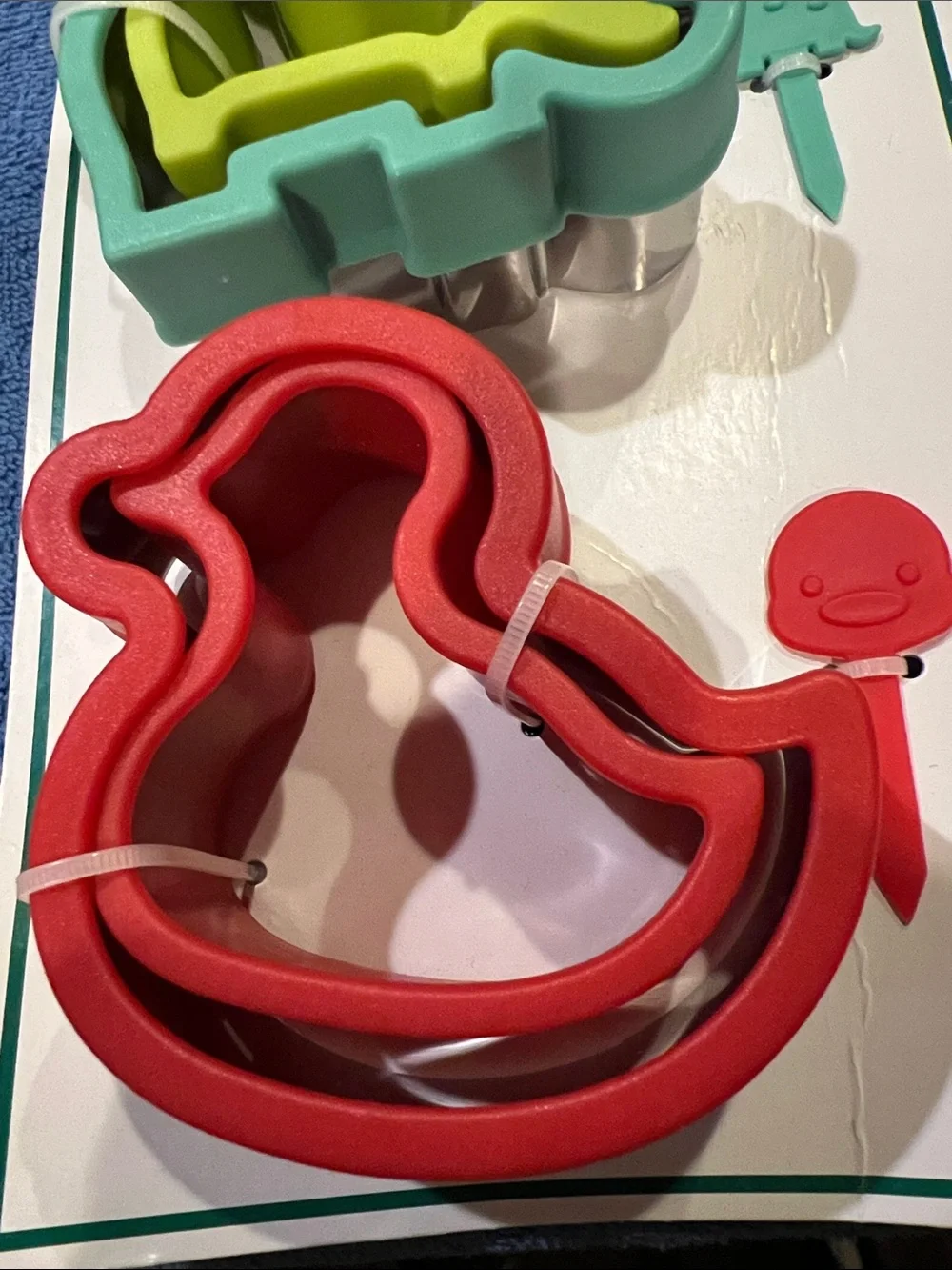 Kids Sandwich Cutter Set - Blue, Purple, Green, Red